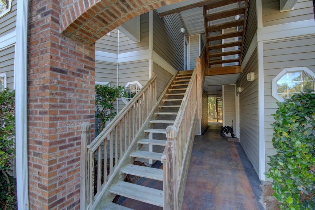 188 Midland Parkway 105, Summerville, SC 29485