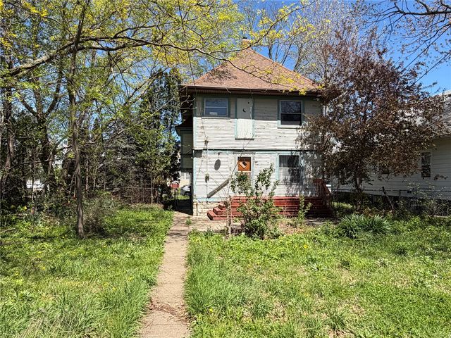1529 6th Avenue SE, Cedar Rapids, IA 52403