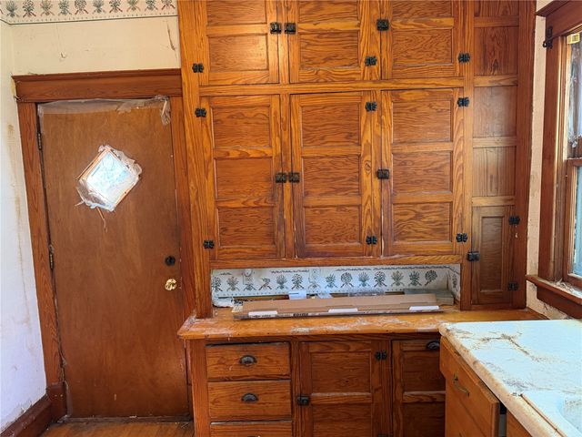 1529 6th Avenue SE, Cedar Rapids, IA 52403