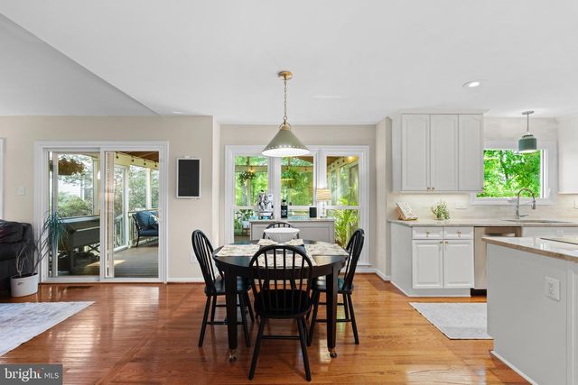 13645 UNION VILLAGE CIR, Clifton, VA 20124
