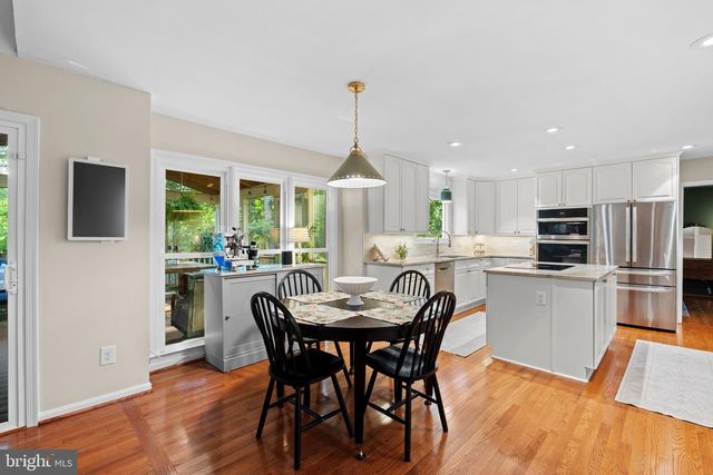 13645 UNION VILLAGE CIR, Clifton, VA 20124
