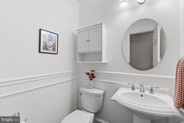 13645 UNION VILLAGE CIR, Clifton, VA 20124