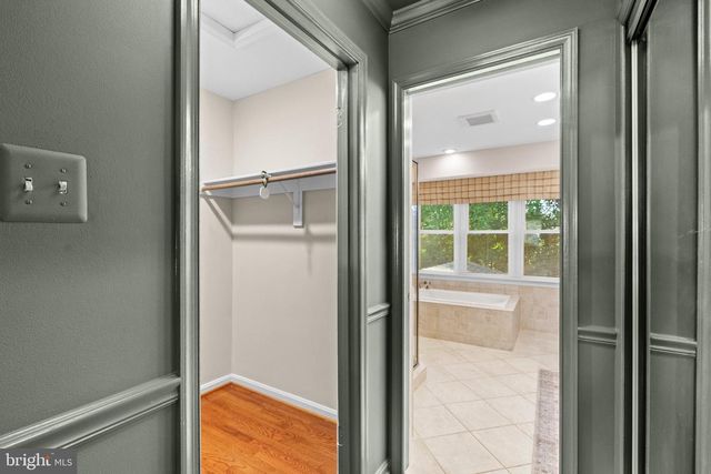13645 UNION VILLAGE CIR, Clifton, VA 20124