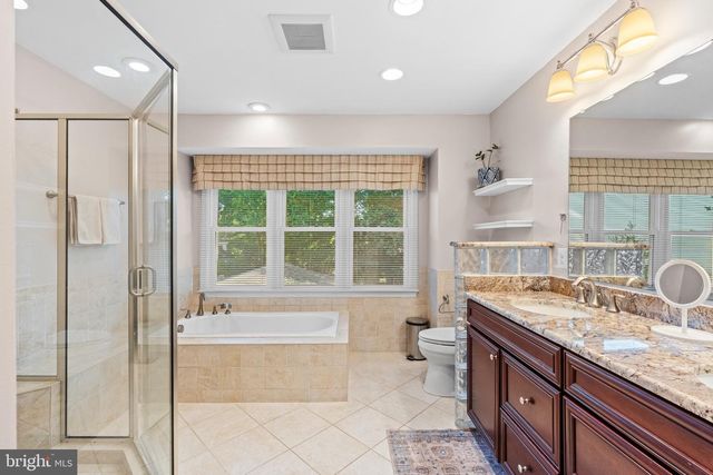 13645 UNION VILLAGE CIR, Clifton, VA 20124