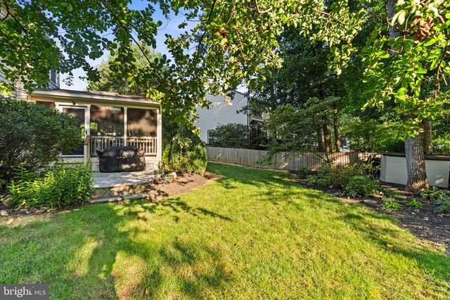 13645 UNION VILLAGE CIR, Clifton, VA 20124