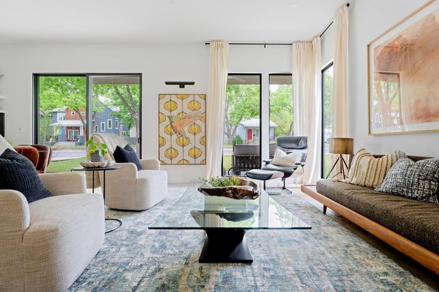 4911 Duval ST, Austin, TX 78751