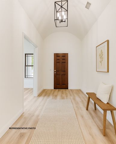 324 Skeen Peak, Springtown, TX 76082