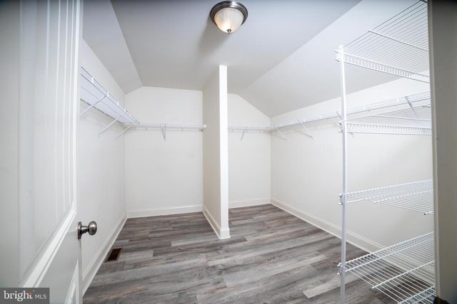 5988 CAMDEN DR, Harrisburg, PA 17112