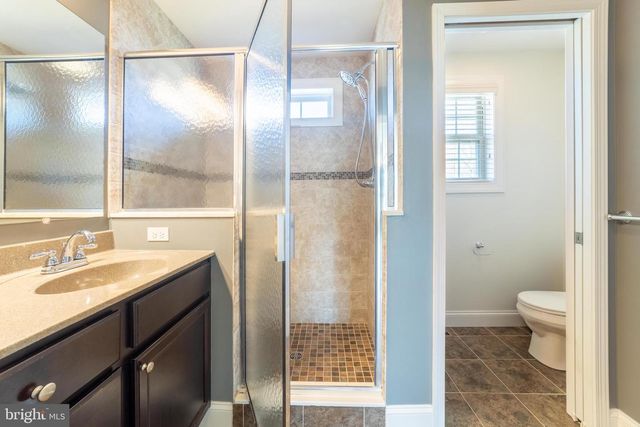 5988 CAMDEN DR, Harrisburg, PA 17112