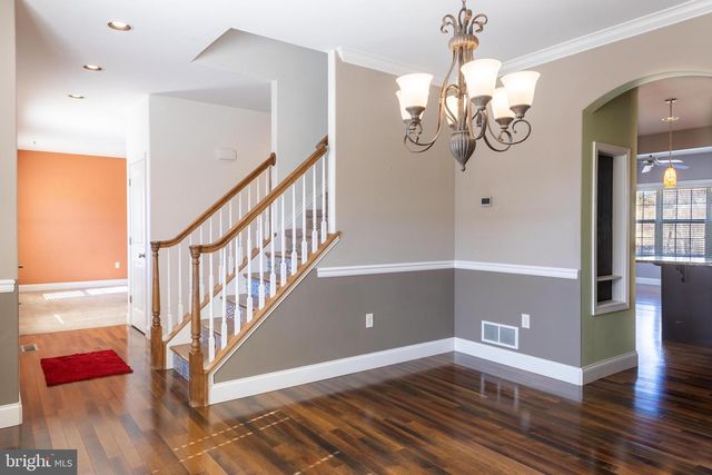 5988 CAMDEN DR, Harrisburg, PA 17112