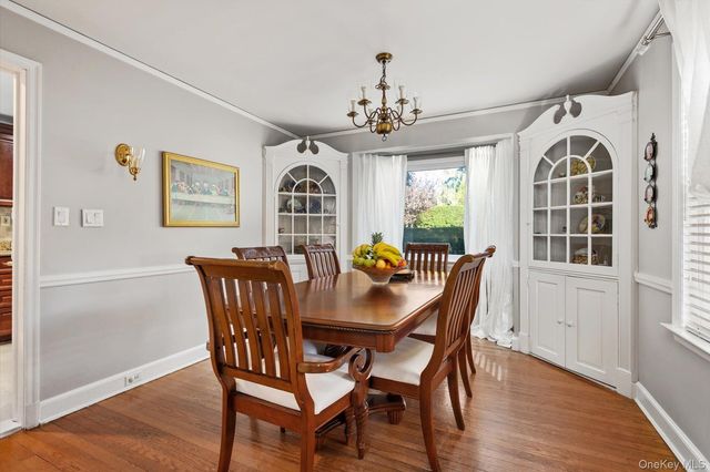 61 Drexel Avenue, Westbury, NY 11590
