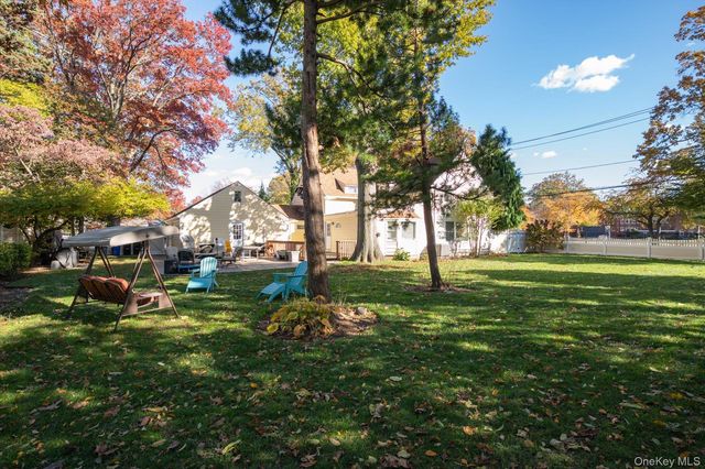 61 Drexel Avenue, Westbury, NY 11590