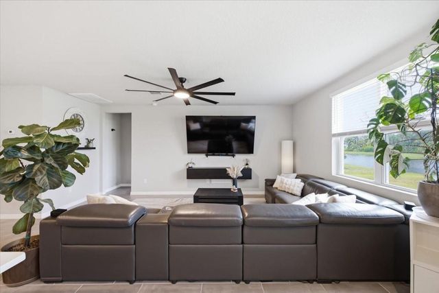 10119 DAYBREAK GLEN, Parrish, FL 34219