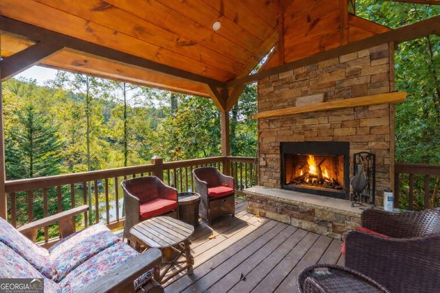 35 Wunder Bear Ridge Road, Morganton, GA 30560