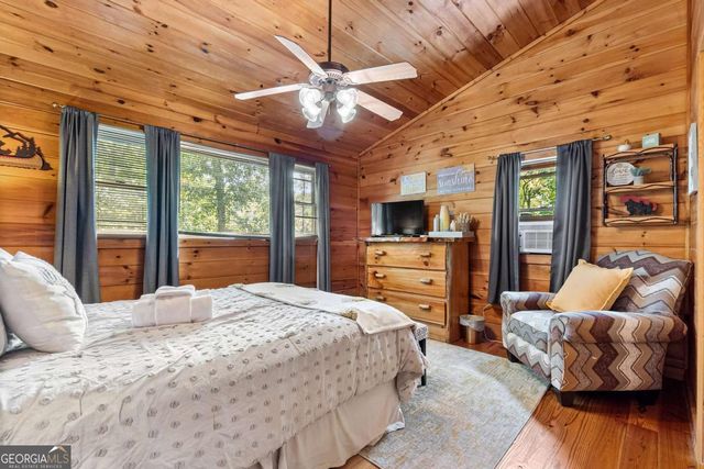 35 Wunder Bear Ridge Road, Morganton, GA 30560