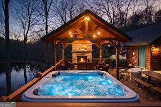 35 Wunder Bear Ridge Road, Morganton, GA 30560