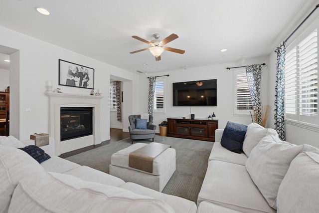 112 Derringer Ct, El Dorado Hills, CA 95762