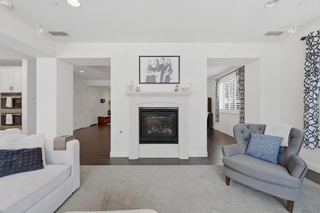 112 Derringer Ct, El Dorado Hills, CA 95762