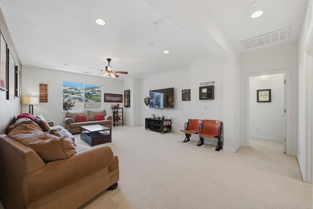 112 Derringer Ct, El Dorado Hills, CA 95762