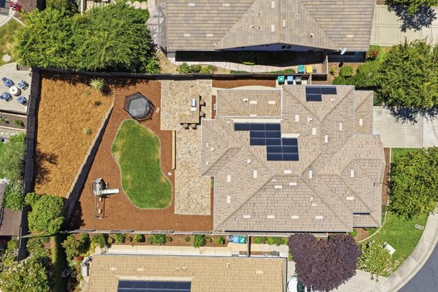 112 Derringer Ct, El Dorado Hills, CA 95762