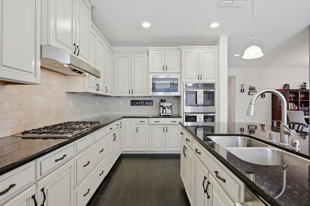 112 Derringer Ct, El Dorado Hills, CA 95762