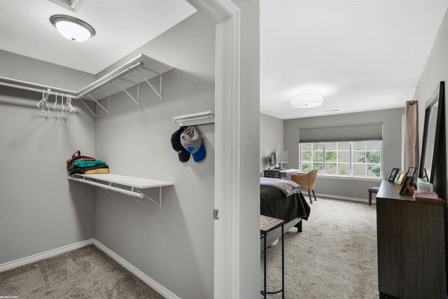 6986 Boulder Pointe Court 91, Washington, MI 48094