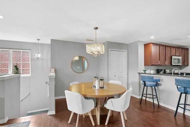 6986 Boulder Pointe Court 91, Washington, MI 48094