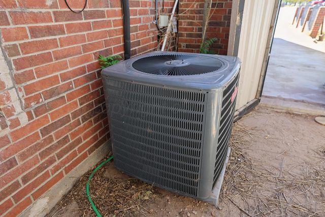 730 N Johnson Street, Amarillo, TX 79107