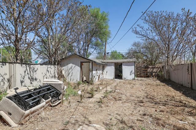 730 N Johnson Street, Amarillo, TX 79107