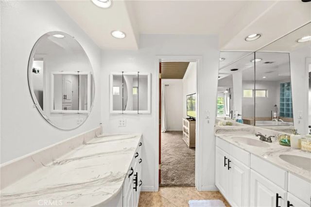 30199 Windward Drive, Canyon Lake, CA 92587