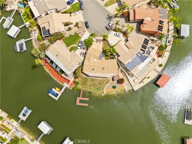 30199 Windward Drive, Canyon Lake, CA 92587