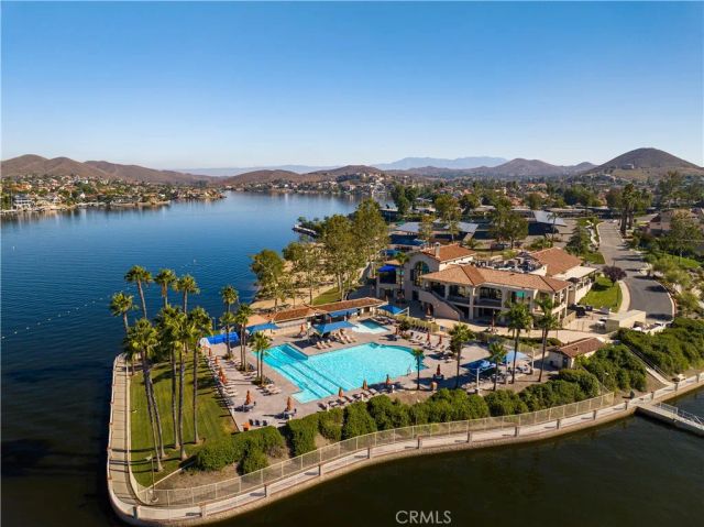 30199 Windward Drive, Canyon Lake, CA 92587