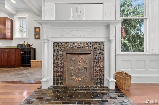 5123 Westminster Place, St Louis, MO 63108