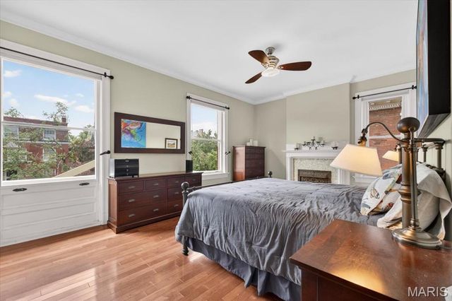 5123 Westminster Place, St Louis, MO 63108