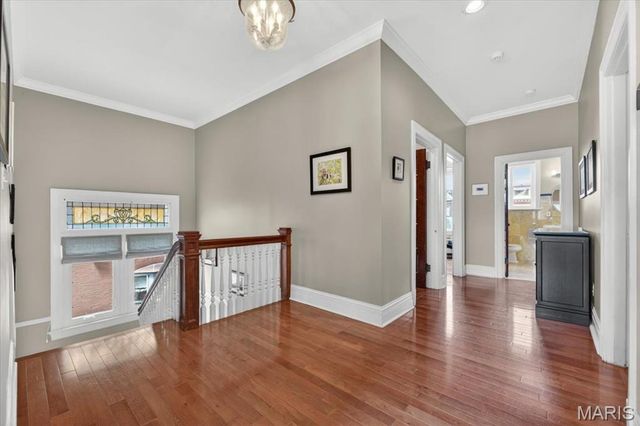 5123 Westminster Place, St Louis, MO 63108