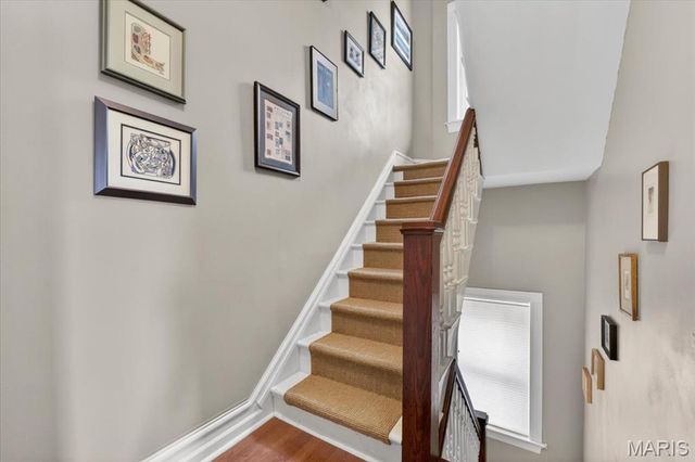 5123 Westminster Place, St Louis, MO 63108