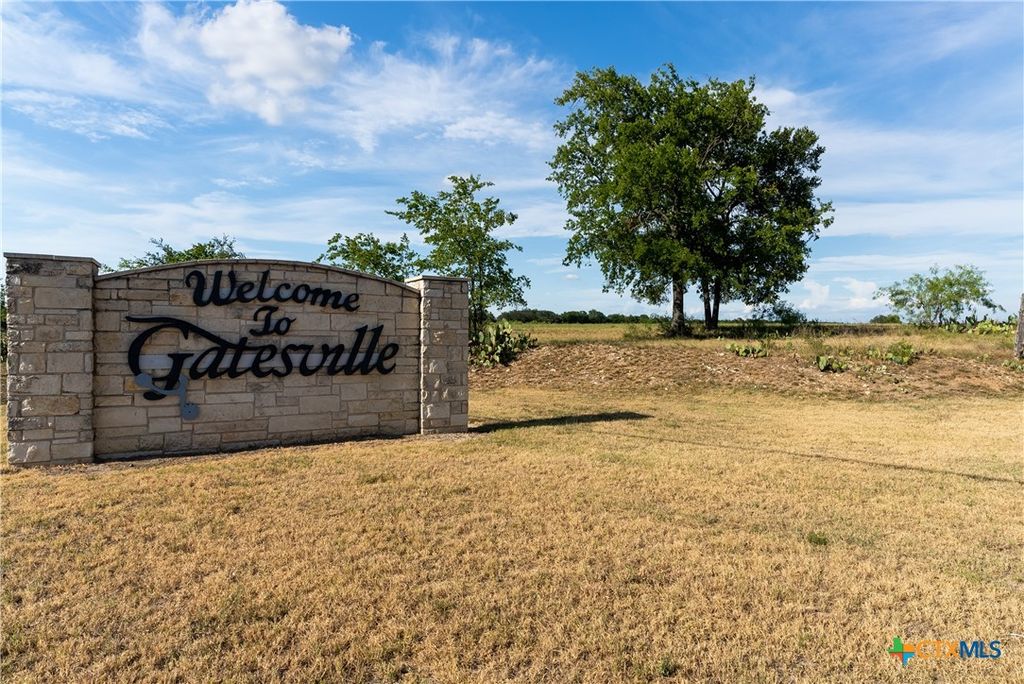 3701 S State Highway 36, Gatesville, TX 76528
