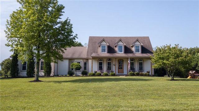 30531 W 98th Street, De Soto, KS 66018