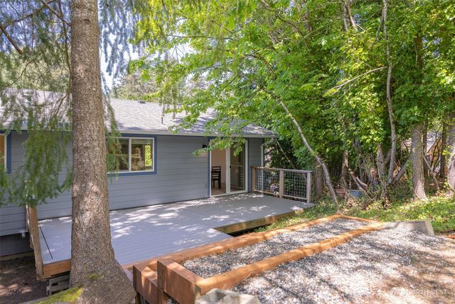 3838 Cindy Lane, Bellingham, WA 98226