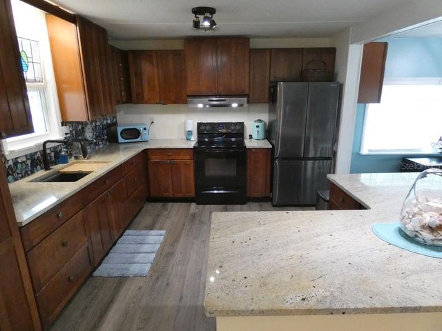 9790 66TH STREET N 100, Pinellas Park, FL 33782