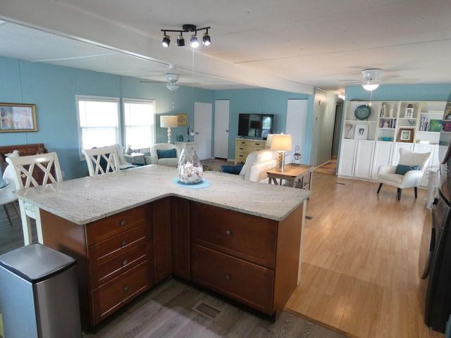 9790 66TH STREET N 100, Pinellas Park, FL 33782