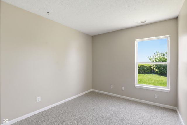 952 Pine Ridge Way, Brownsburg, IN 46112