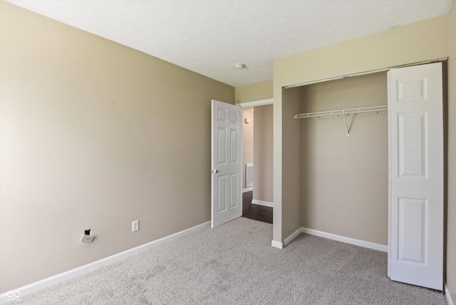952 Pine Ridge Way, Brownsburg, IN 46112