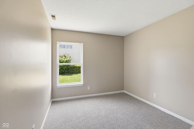 952 Pine Ridge Way, Brownsburg, IN 46112