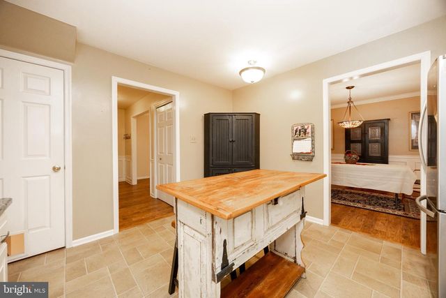 204 E BUCHERT RD, Gilbertsville, PA 19525