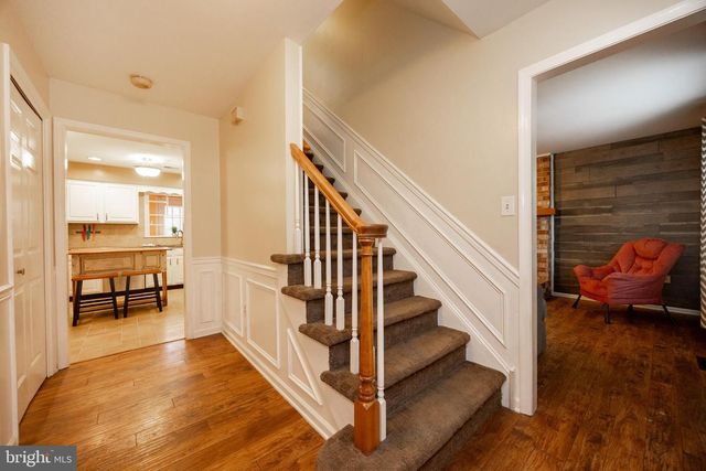 204 E BUCHERT RD, Gilbertsville, PA 19525