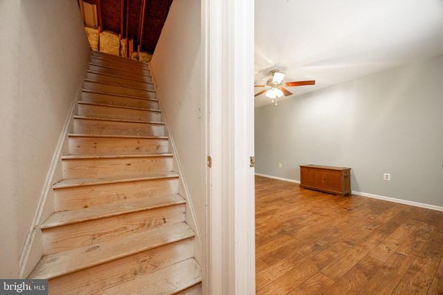 204 E BUCHERT RD, Gilbertsville, PA 19525