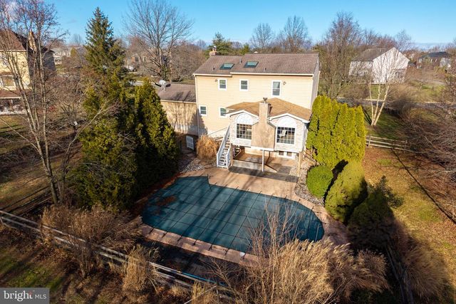 204 E BUCHERT RD, Gilbertsville, PA 19525