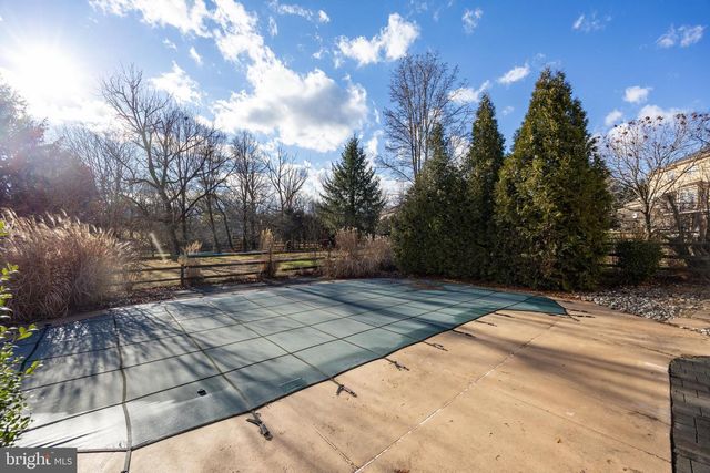 204 E BUCHERT RD, Gilbertsville, PA 19525