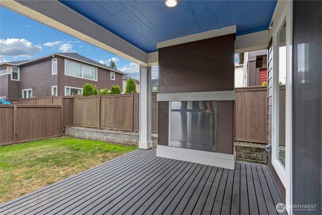 5606 Elaine Avenue SE, Auburn, WA 98092